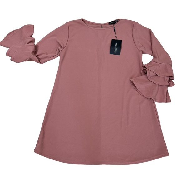 PrettyLittleThing Dress Bell Ruffled Sleeve Pink Stretch Party - Picture 1 of 11